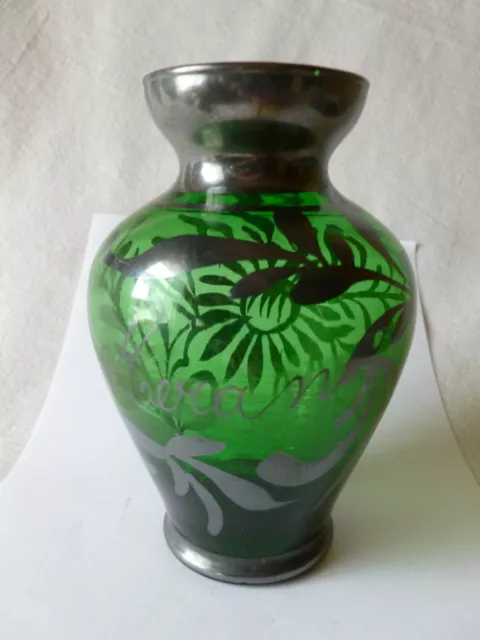 Sehr schöne alte vase Handarbeit mit silber bemalung in grün 11 cm hoch -