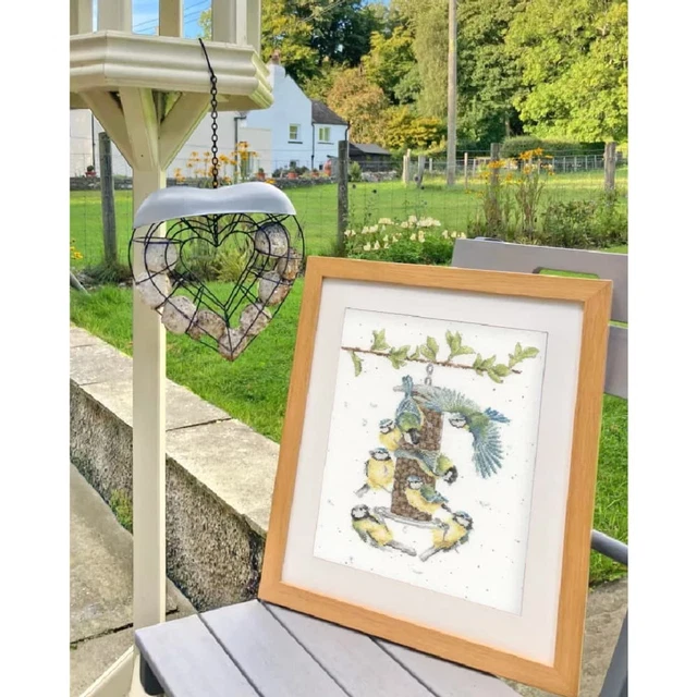 Bothy Threads Kreuzstich-Set 'Farngarten' – Inkl. Stoff, Garn, Nadel & Muster (26x26cm)
