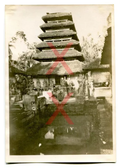 KREUZER EMDEN - orig. Foto, Haus, Hütte, Tempel, Bali, Auslandsreise 1926-28