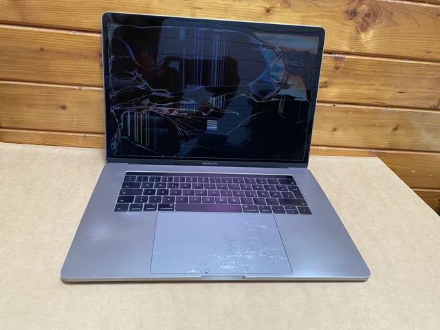 Apple MacBook Pro 14,3 A1707 EMC 3162 15,4" i7 Touchbar 16GB 256GB SSD Monterey