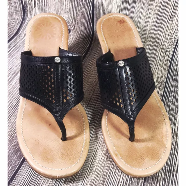 UGG Australia Womens Solena Black Leather Wedge Thong Shoe Sandal Flip Flop Sz 8