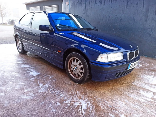 BMW 316ia 3