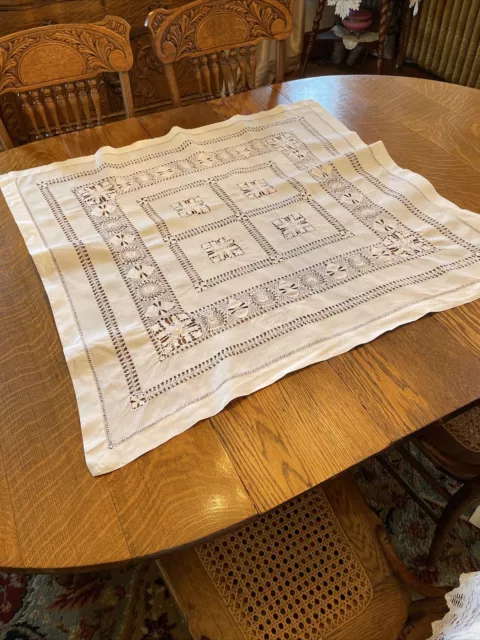 Vintage White Drawn Thread Pulled Cut Work Tablecloth 36 X 36” Approx