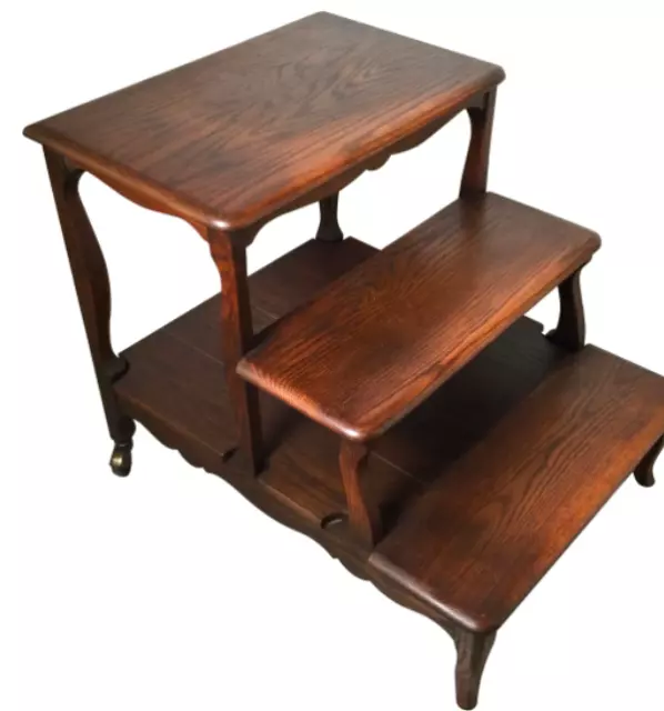 Antique Late 19Th Century Quarter Sewn Oak Library Stairs