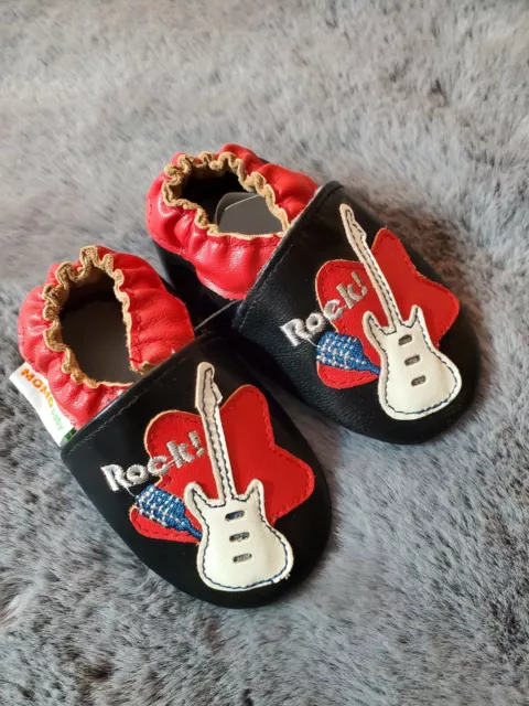 NWOT Momo Baby Rock & Roll/Guitar Soft Sole Crib Shoes, sz 6-12 mo