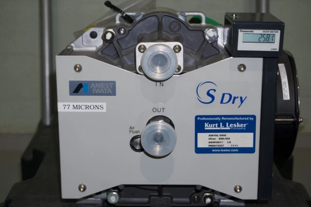 Anest Iwata DVSL-500 Dry vacuum pump 3 phase