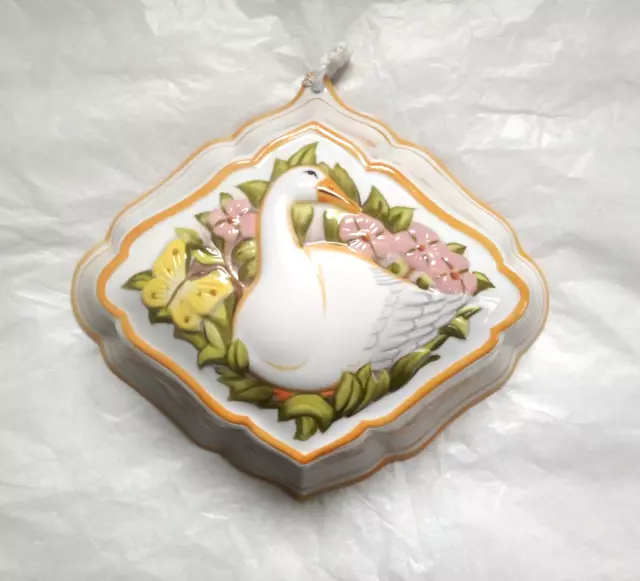 Franklin Mint, Le Cordon Bleu  Goose Themed  China Jelly Mould, Hanging Display