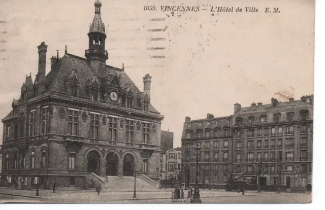 CPA -  VINCENNES - l'Hôtel de Ville