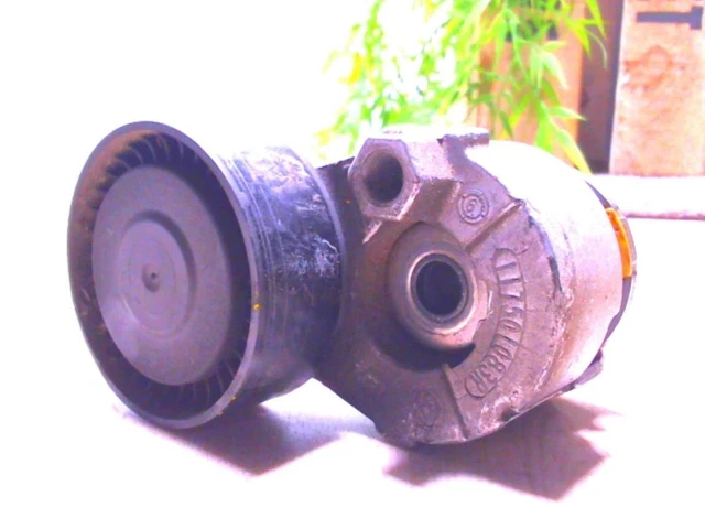 Galet tendeur RENAULT SCENIC 2 PHASE 2 Diesel /R:37341669 Galet tendeur RENAULT SCENIC 2 PHASE 2 Diesel /R:37341669