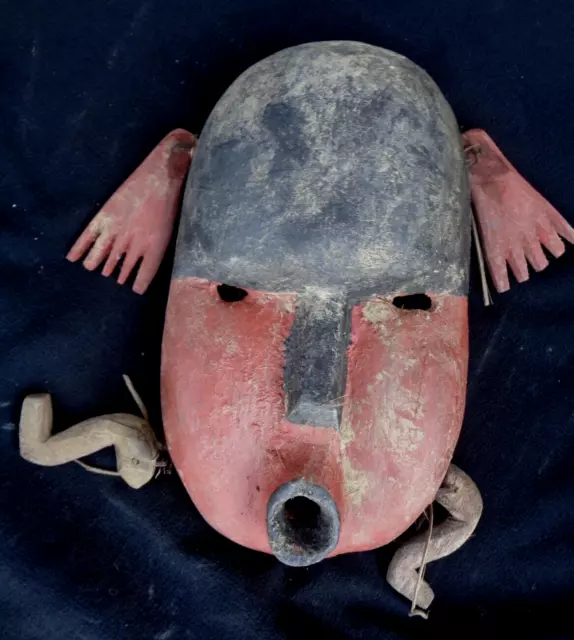 Tribal Art fine Inuit  mask wood  28 cm