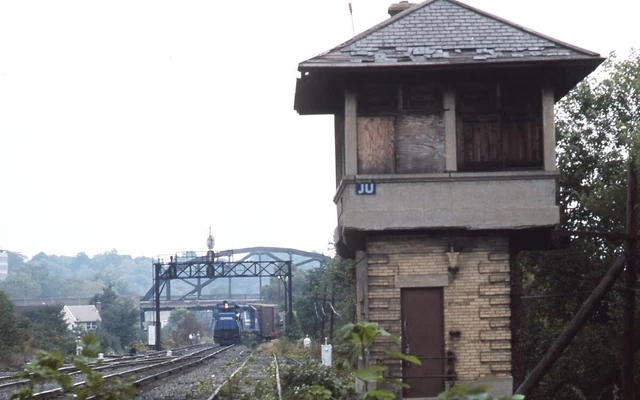 Conrail-CNJ JU Tower at Allentown, PA Orig Kodachrome Slide H9