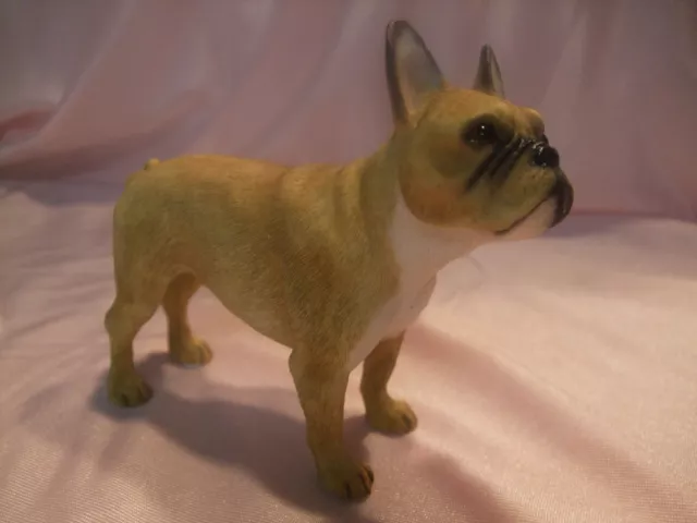 Statue de collection LEONARDO -  BOULEDOGUE FRANCAIS FAUVE