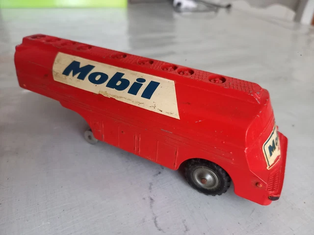 Camion Citerne SAVIEM BP Semi-remorque 1/43 CIJ – Miniature Collection France