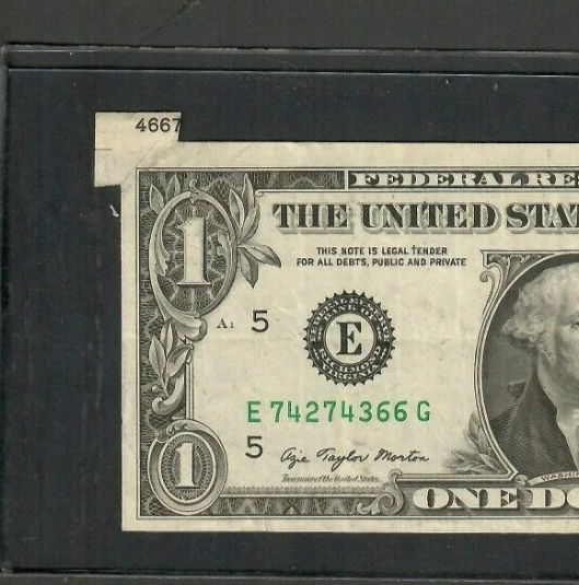 $1 "Paper Flag Error"!!!! (1977-A) $1 "Paper Flag Error"!!! (1977-A) Rare!!!!