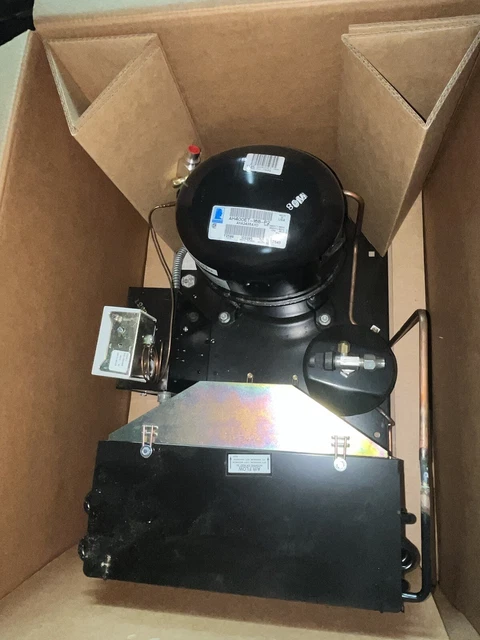 Tecumseh Condensing Unit AHA2435AXDXC, 2A763-9, R-12, 3/4HP, Air Cooled