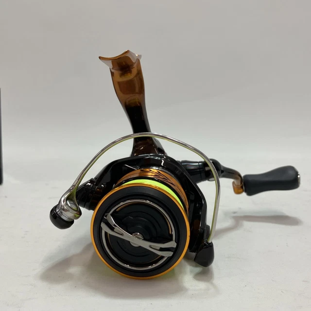 USED SHIMANO 18 Soare BB C2000SSPG Spinning Reel B Rank JP