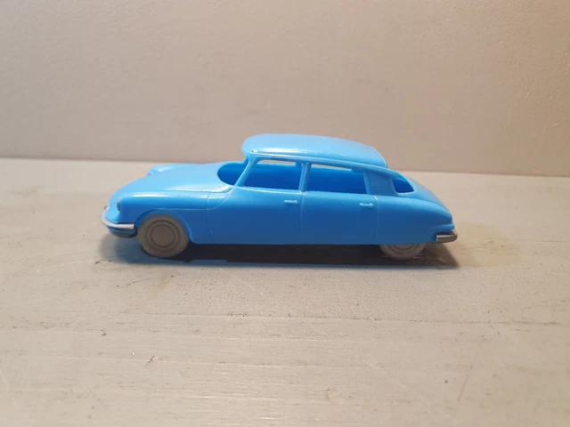 RARE ISETTA VELAM Bleu Clair Light Blue de 1959 par BS BEUZEN & SORDET