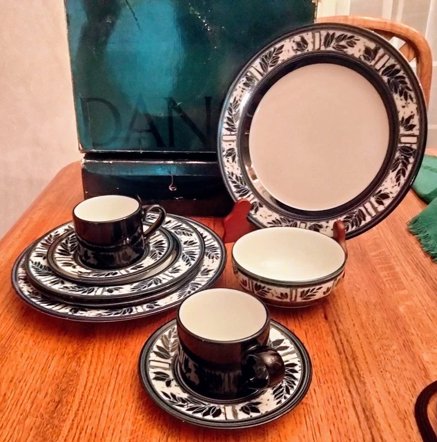 NEW Dansk Ceylon royal blue 2 Dinner 2 Salad Plates soup Bowl 2 Cups Saucers