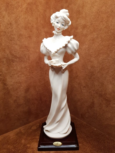 Vintage Capodimonte Giuseppe Armani Florenz Figur - Teezeit 1990 schön