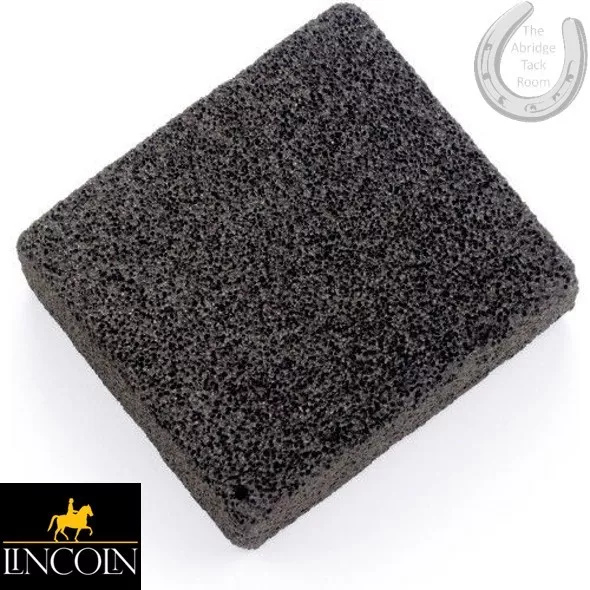 Lincoln Grooming Block – removes horse hair, dried mud and bot eggs – sleek coat 2