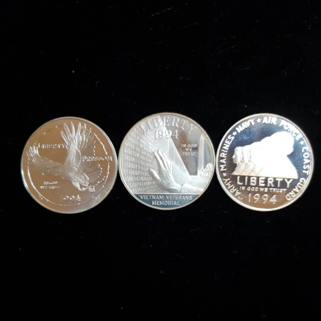1994 US veterans commemorative silver dollars. (CC-066)