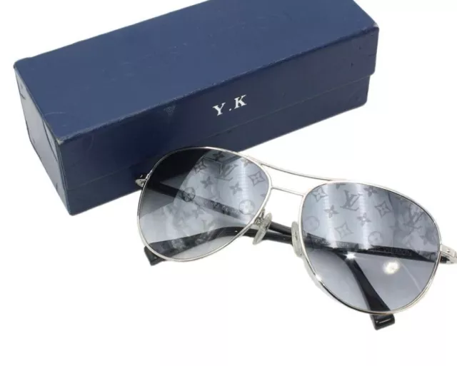 Louis Vuitton Z0165U CONSPIRATION PILOT Sunglasses