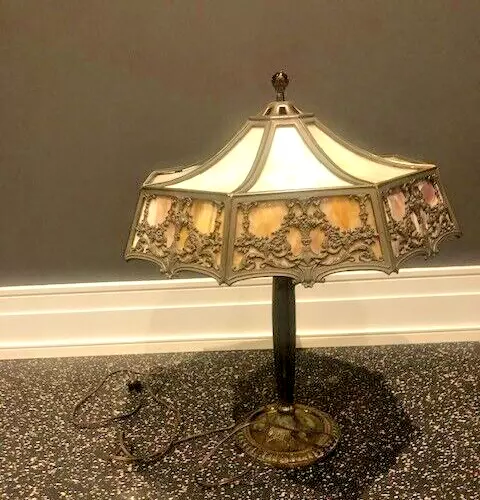 Vintage stained glass tiffany style table lamp