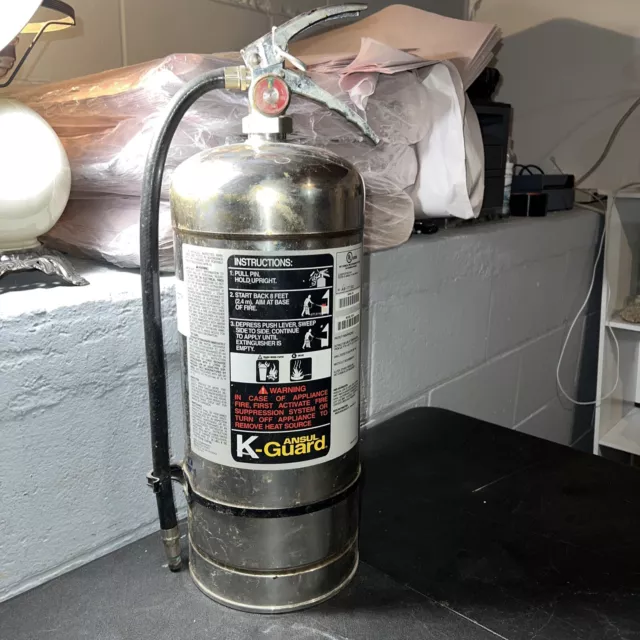 Ansul K-Guard Wet Chemical Fire Extinguisher model- K01-2 (99% Full) Ansul K-Guard Wet Chemical Fire Extinguisher model- K01-2 (99% Full)