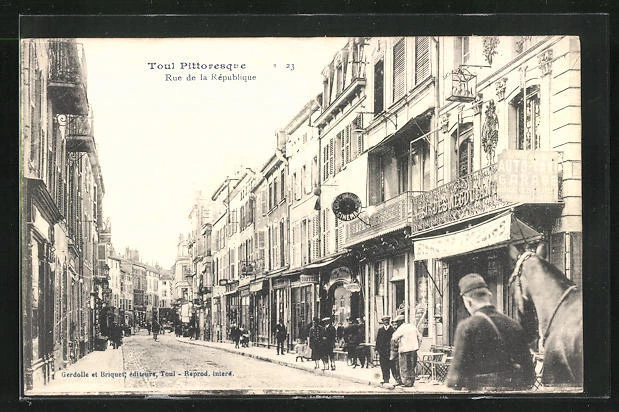 CPA Toul-Pittoresque, Rue de la République