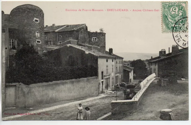 DIOULOUARD - Meurthe et Moselle - CPA 54 - street and old castle fort
