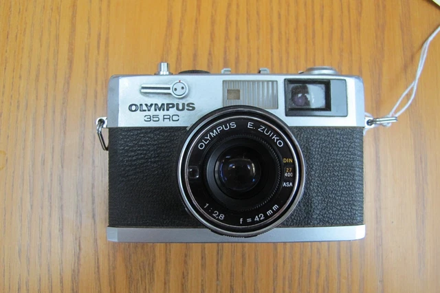 Olympus 35 RC Rangefinder 35mm Compact Camera w/ E. Zuiko 42mm f/2.8 Lens - READ