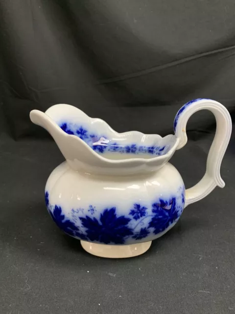 VTG Flow Blue Gelfe Grape Design Vinranka Pitcher