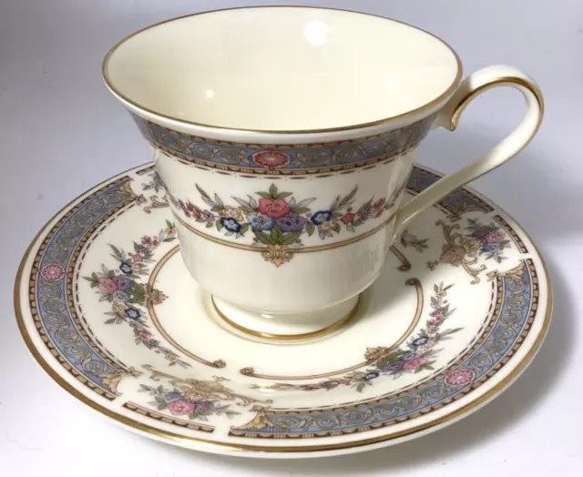 Minton Persian Rose Bone China Tea Cup and Saucer 1979 England Royal Doulton