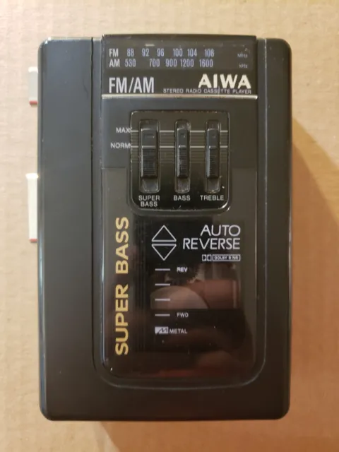 Vintage AIWA Walkman AM/FM Stereo Radio Cassette Player Model HS-T220 - Tested