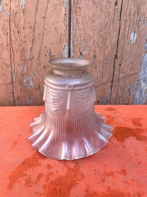 Vitre De Lampe à Pétrole Ancienne En Verre Ciselé - Style Calèche Vélo - French Antique