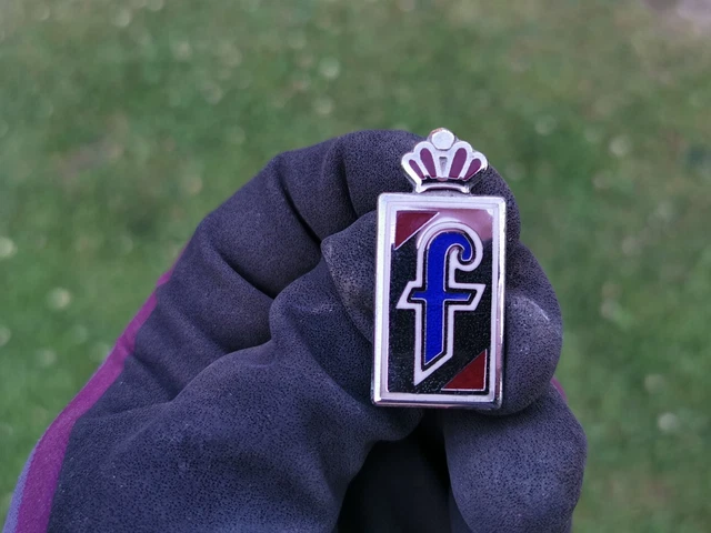 STEMMA LATERALE DISEGNO Pininfarina Per Alfa Romeo Logo Scritta Metallo - Foto 5