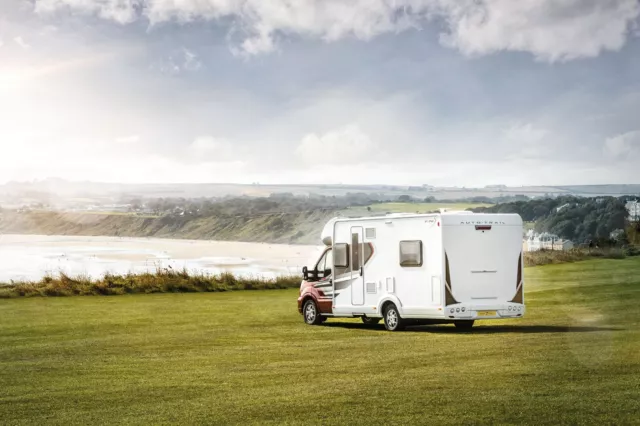 Motorhome for Hire, 23/24 Reg Auto Trail F74, Island Bed, Automatic.