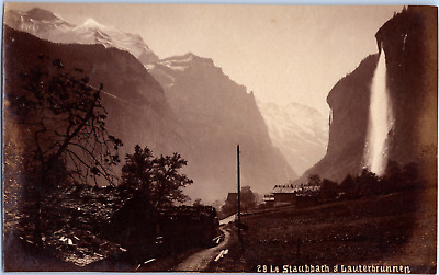 Le Staubbach et la Jungfrau  vintage albumen pr A Lauterbrunnen Suisse Braun 