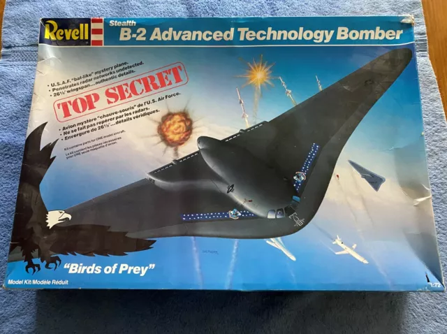 REVELL - Kit Modelo de Bombardero Sigiloso Northrop Grumman B-2