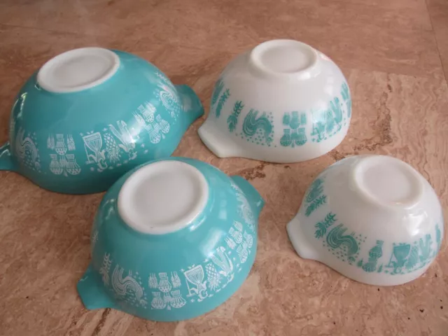Pyrex Turquoise Butterprint Nesting Cinderella Mixing Bowls Set 4 Piece 1960-69
