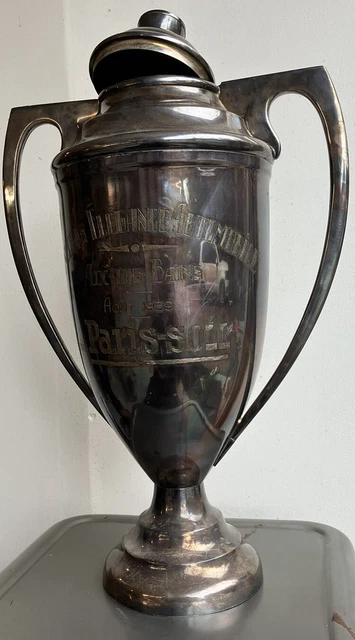 Ancien Trophée vintage 29 cm - Coupe - Chrome - Offert par le crédit