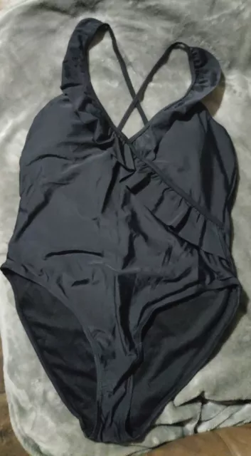 Vero Moda  Size XL black Ruffle v neck front with criss cross back swim suit 2