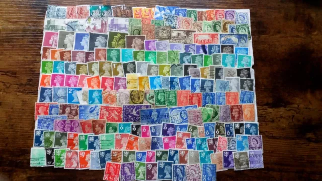 British Definitive Stamps, Gb Stamps Used Off Paper 100% To St Giles Hospice