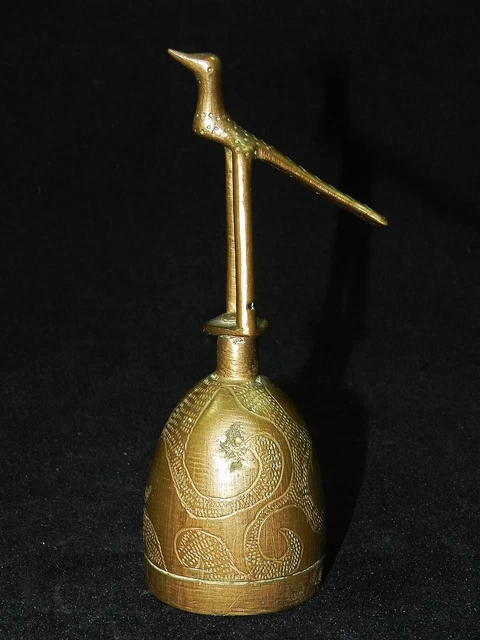 (A122a) Campana de mesa africana bronce