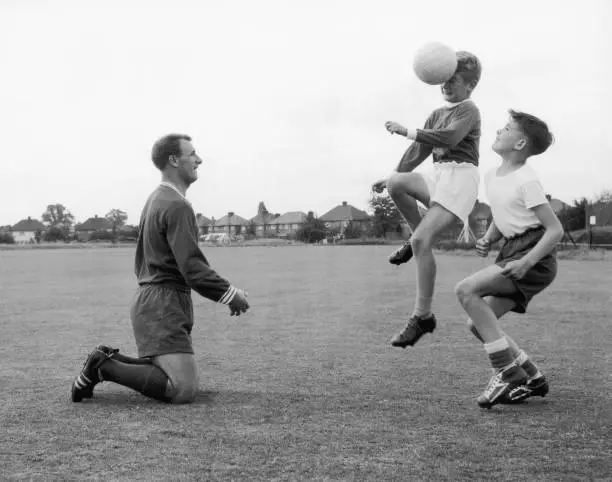 Tommy Docherty His Son And Son's Friend In Ewell Surrey 1962 Old Photo