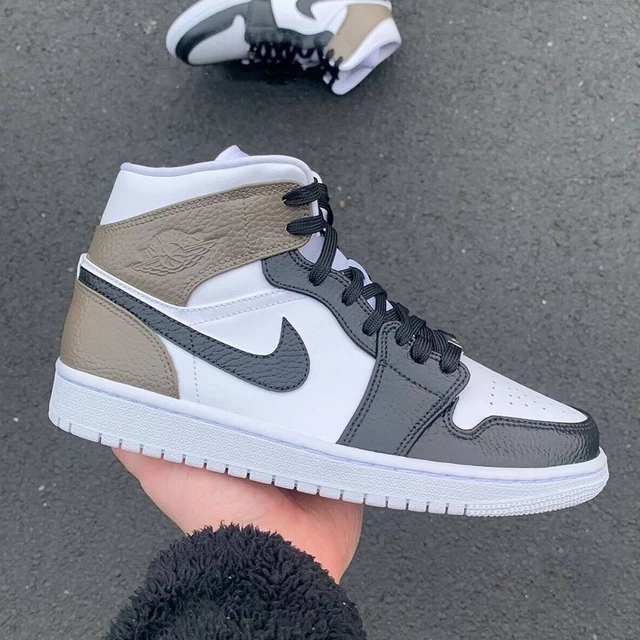 aj1 mid all white