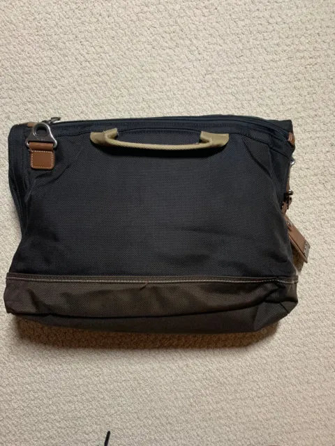 Preowned Tumi Luggage Alpha Bravo Eglin Deposit Messenger Bag 22321DTH Black/Tan 3