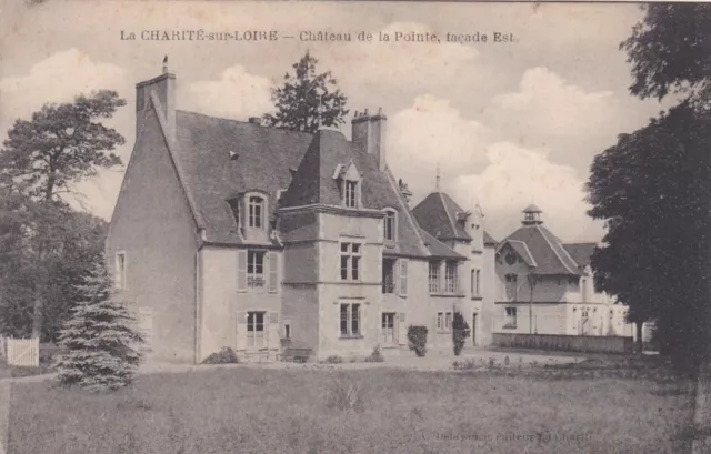 CPA 58 La CHARITE sur LOIRE Chateau de la Pointe Facade Est