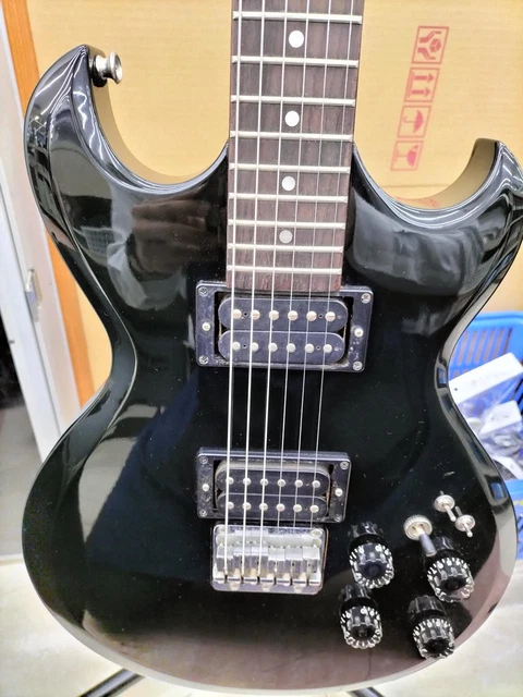 ARIA PRO 2 Cardinal Series - Original Custom Body - Pat. No