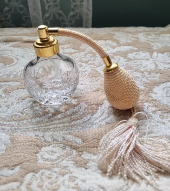 Royal Doulton crystal perfume bottle, great preloved condition